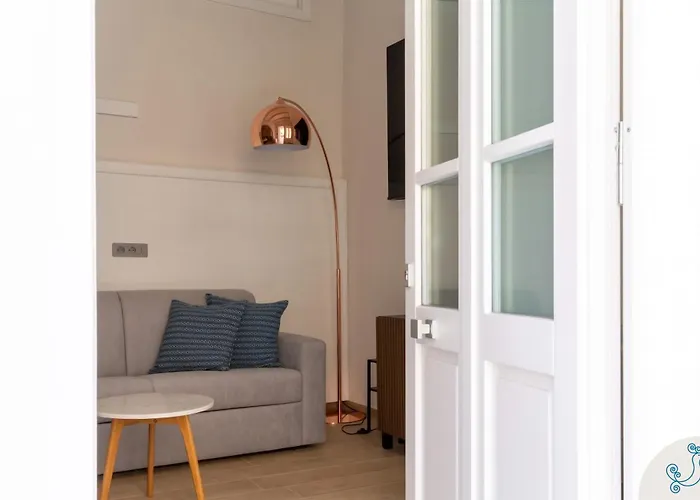 Domus Carolina - Stylish Living In The Soul Of Prázdninový dům Cagliari